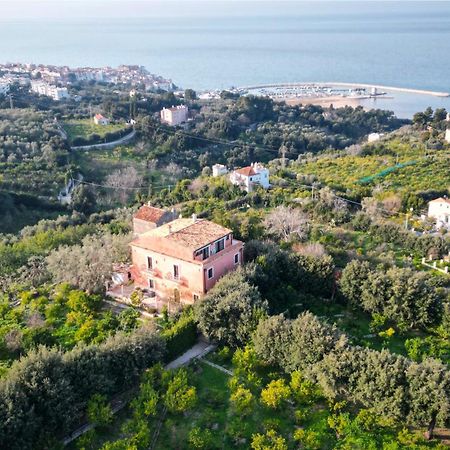I Frangiventi Bed & Breakfast Rodi Garganico Exterior photo