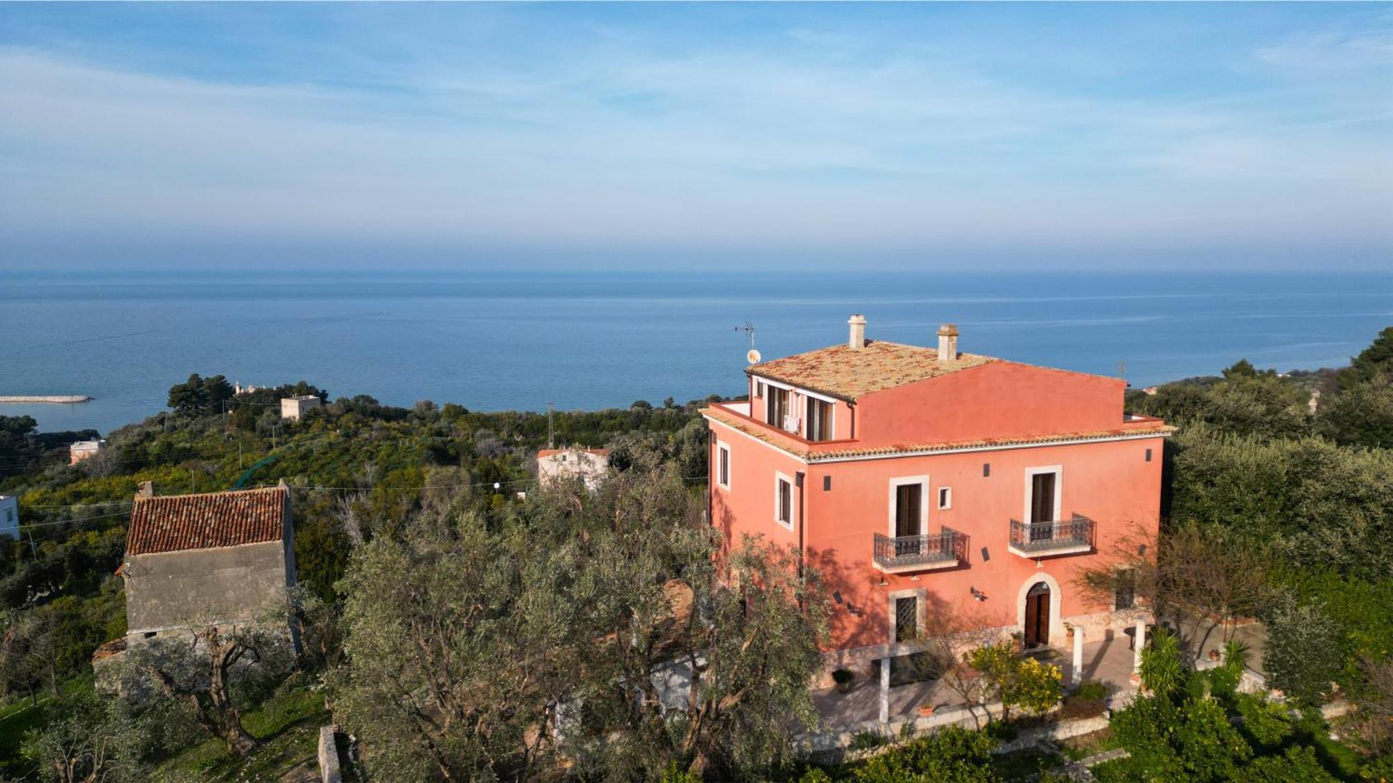 I Frangiventi Bed & Breakfast Rodi Garganico Exterior photo
